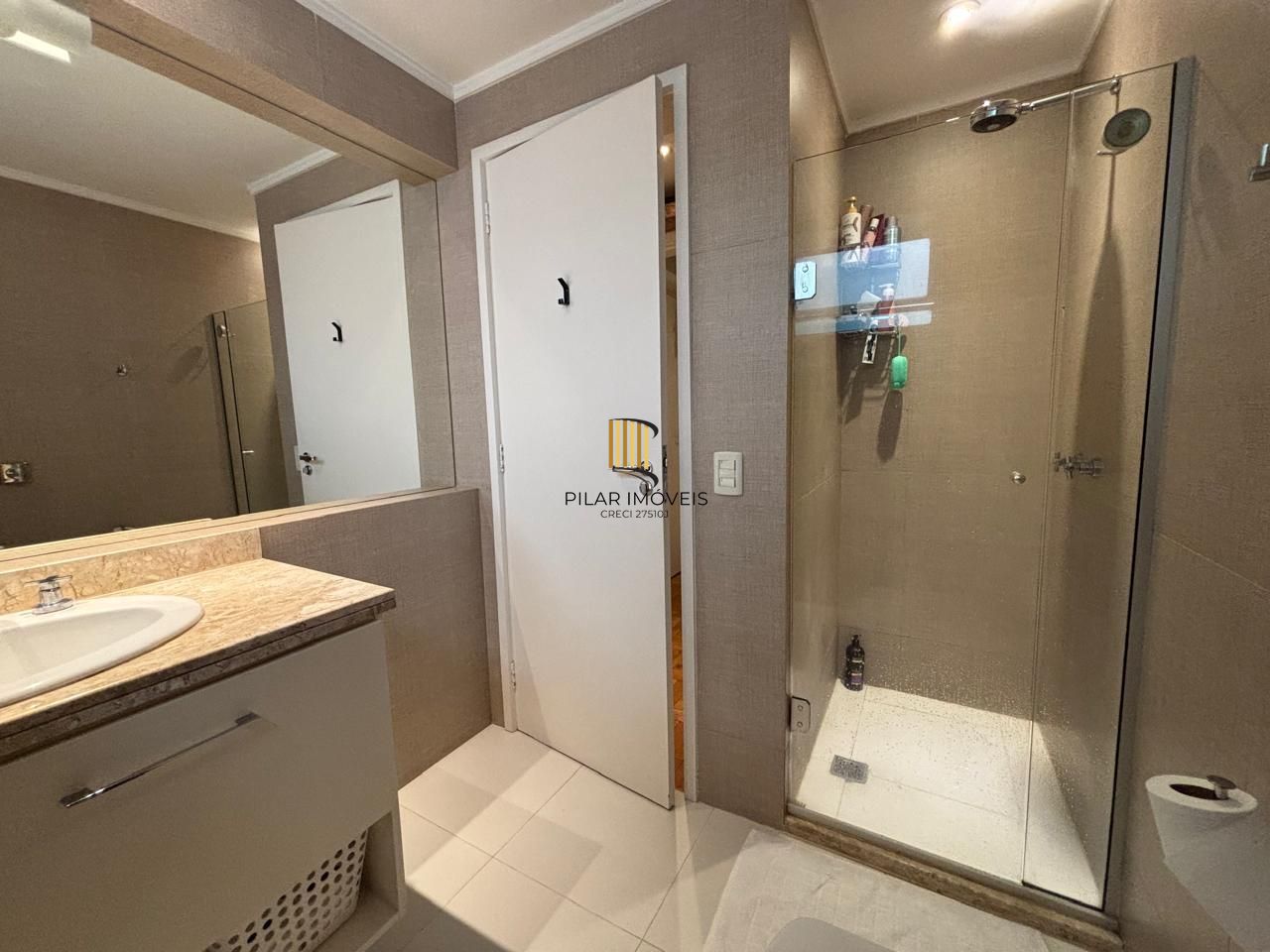 Apartamento 3 Dormitórios com Suíte no Moinhos de Vento