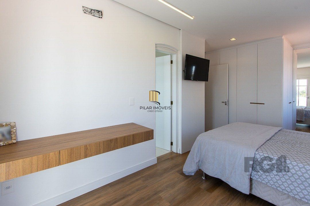 Casa 4 dormitórios no bairro Vila Conceição