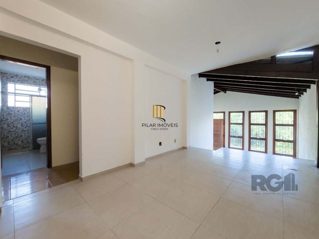 Casa com 3 quartos, suite, pátio - Bairro Espírito Santo - Potro Alegre (RS)