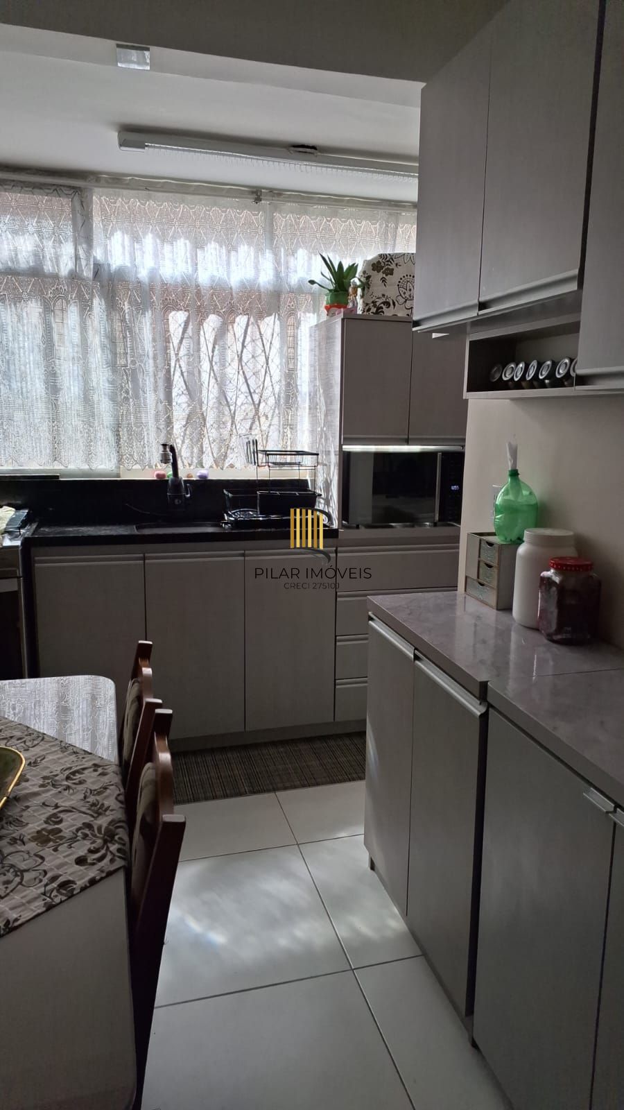 Apartamento  2 dormitórios,  garagem -  bairro Tristeza, Porto Alegre