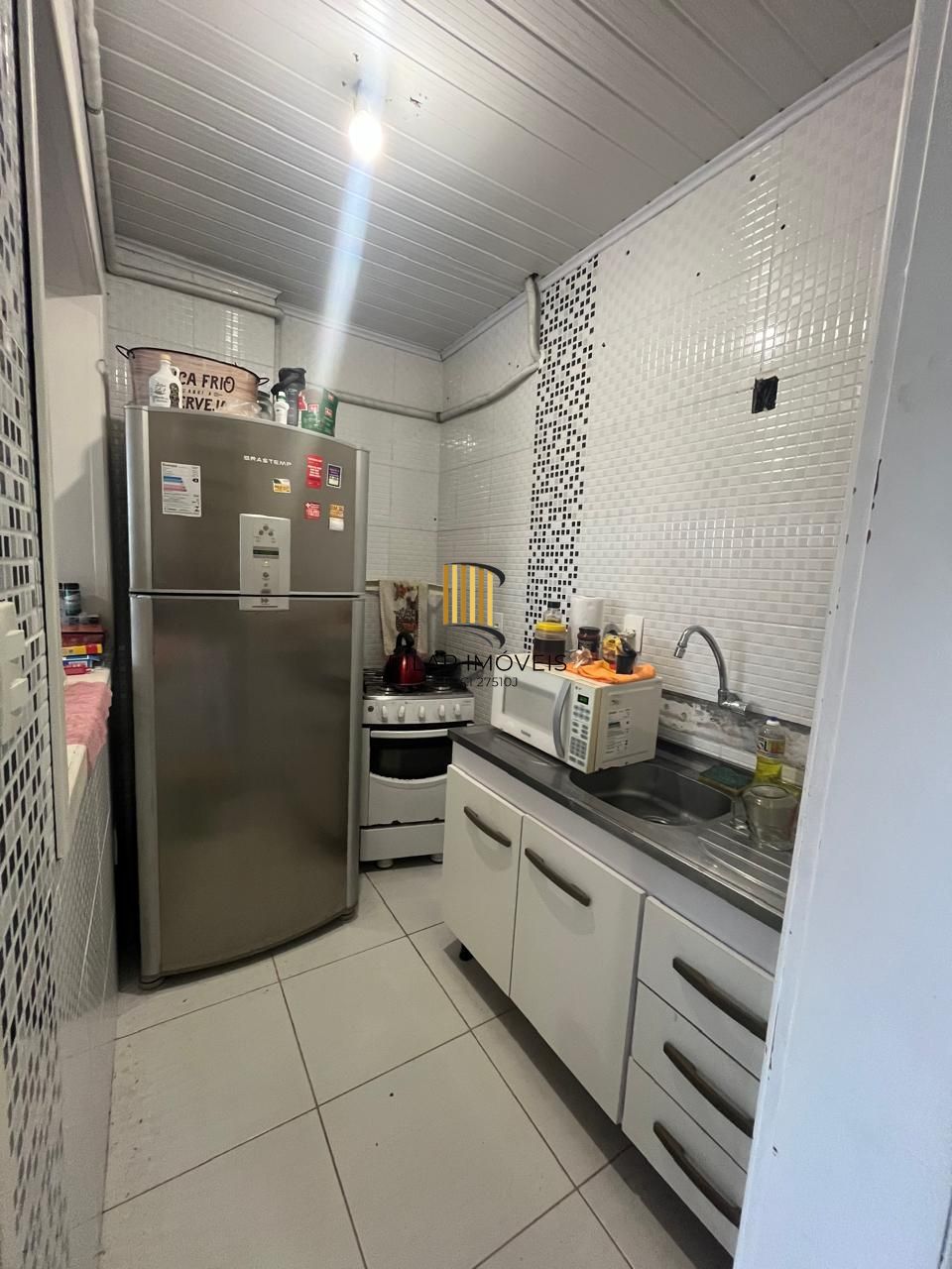 **Cobertura com 2 Quartos e Churrasqueira na Glória, Porto Alegre - Oportunidade Única!**