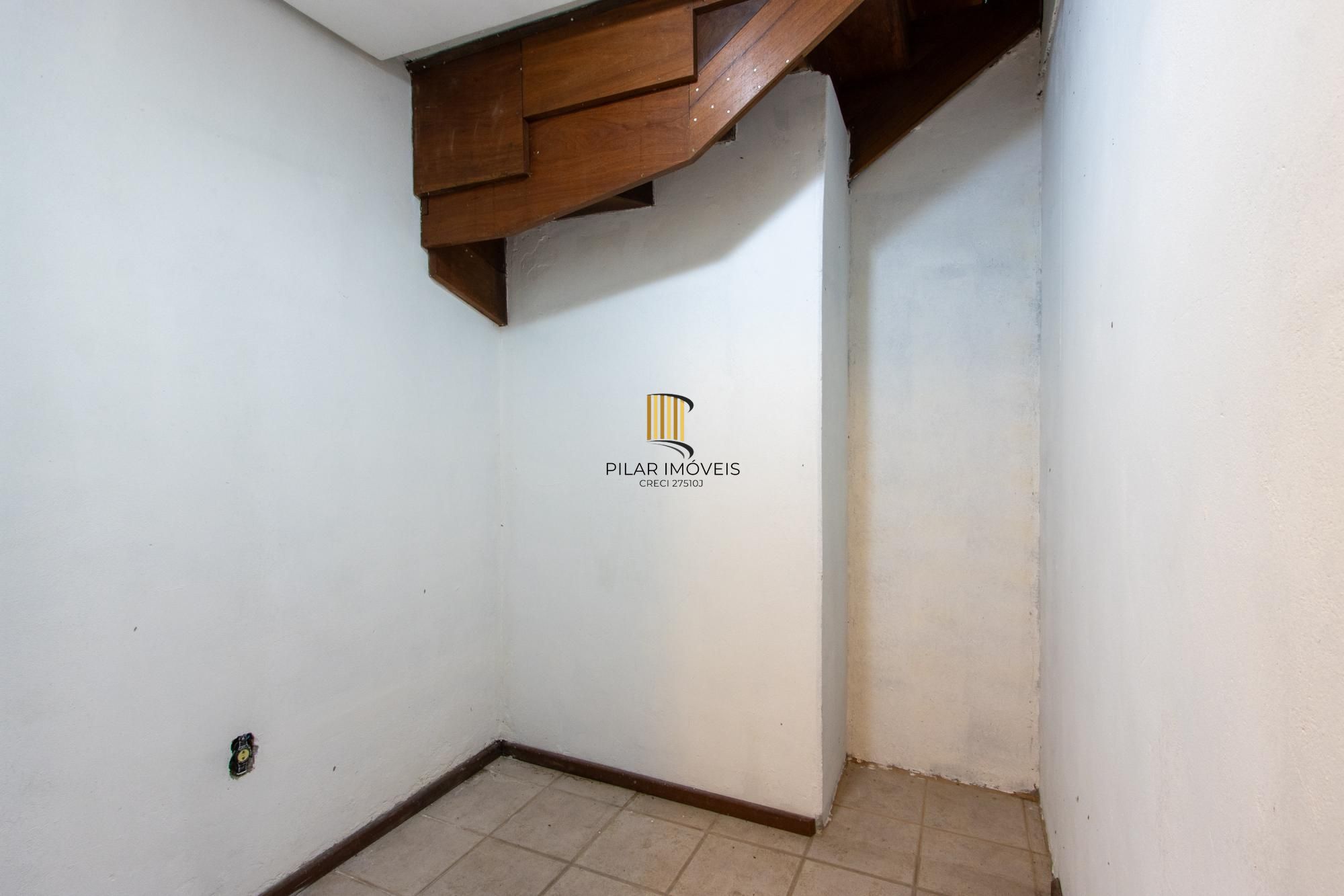 Casa de Condomínio 3 dormitórios no bairro Ipanema