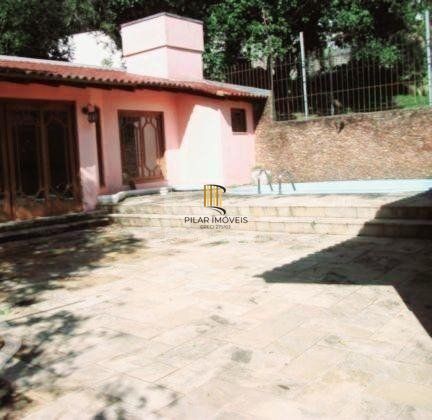 Casa 5 dormitórios no bairro Nonoai