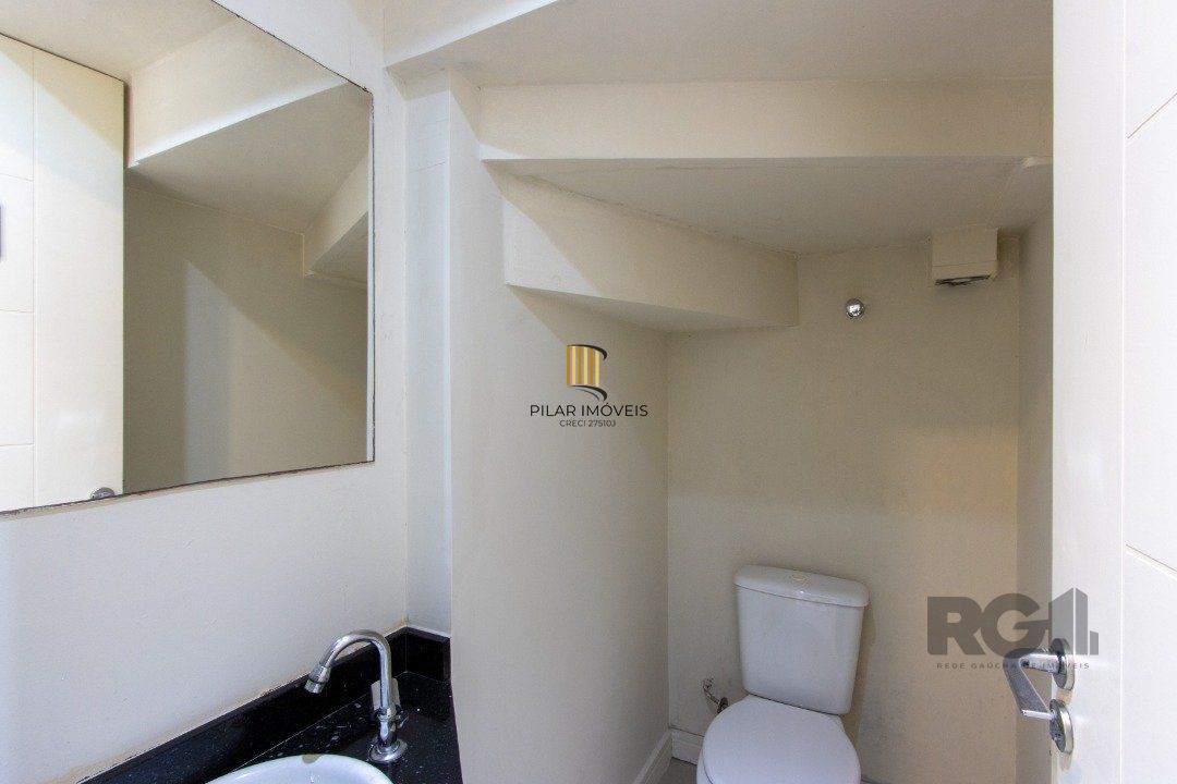 Casa Condominio para Venda - 132.48m², 3 dormitórios, sendo 1 suites, 2 vagas - Nonoai