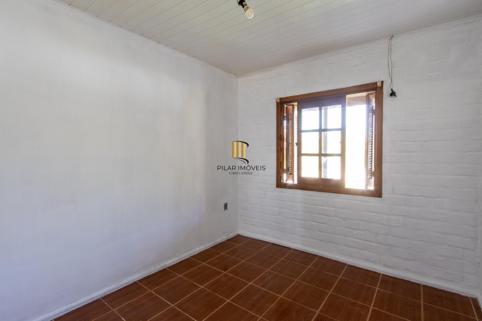 Casa 2 dormitórios no bairro Ponta Grossa