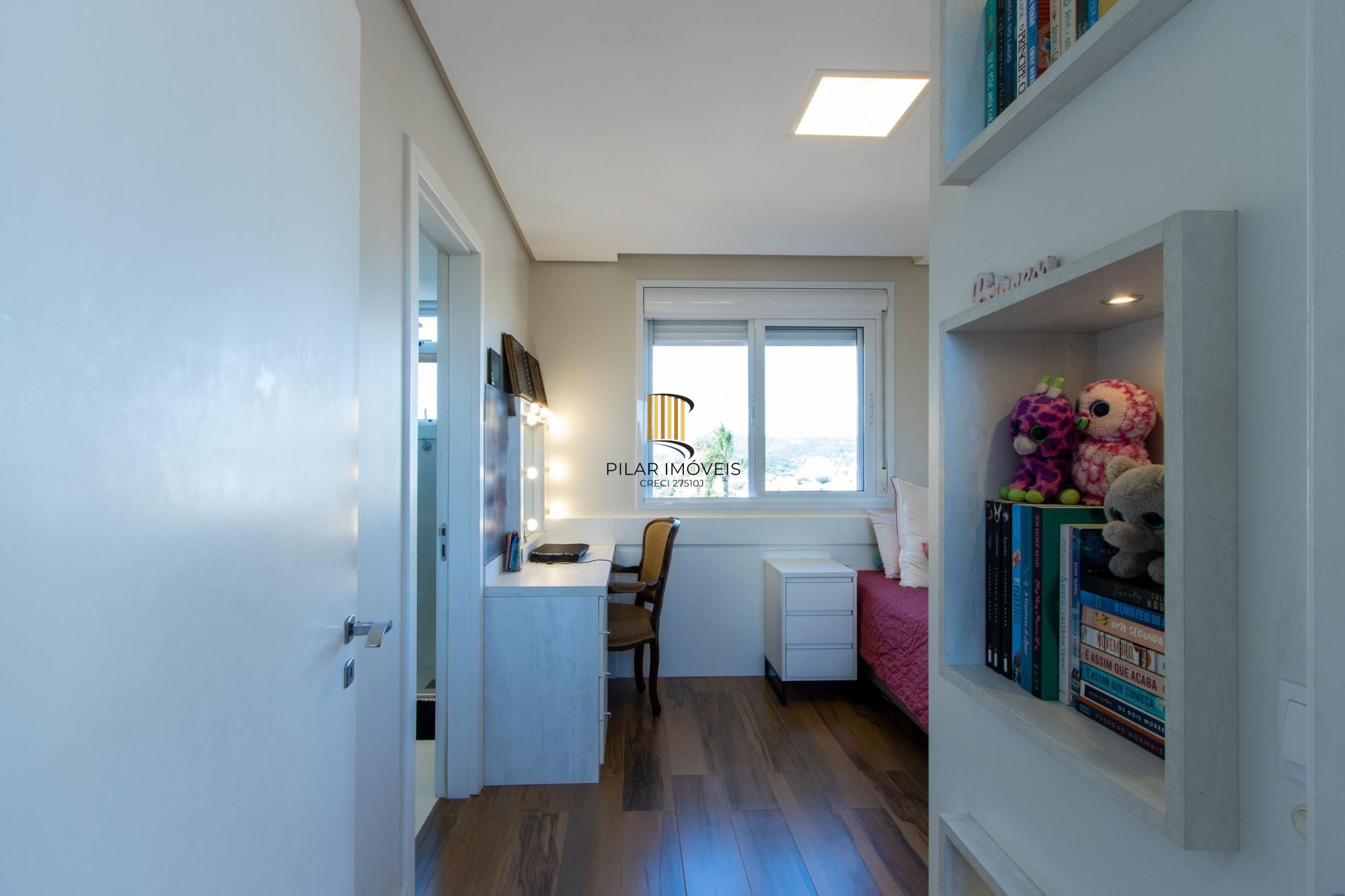 Apartamento 4 dormitórios no bairro Tristeza