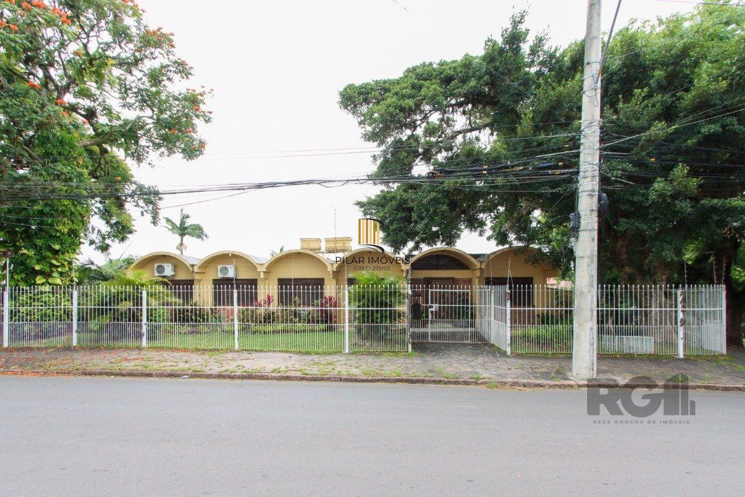 Casa de esquina.