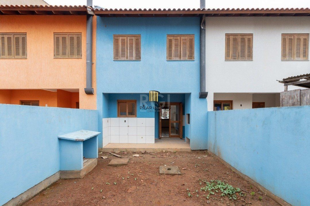 Casa para Venda - 115m², 3 dormitórios, sendo 1 suites, 2 vagas - Urubatã