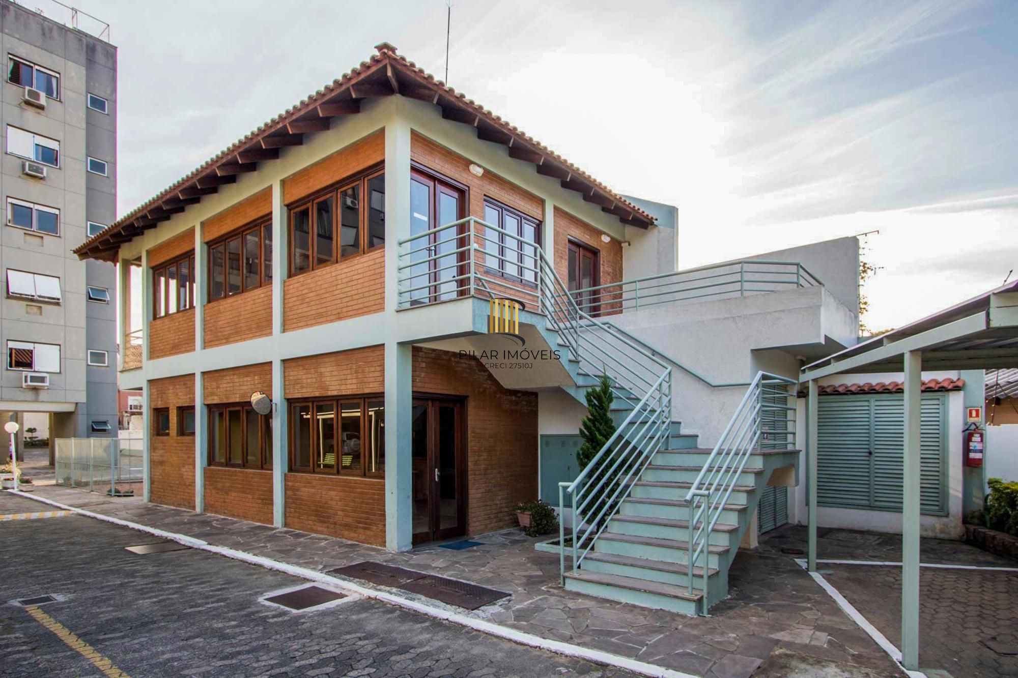 Apartamento 3 dormitórios no bairro Camaquã