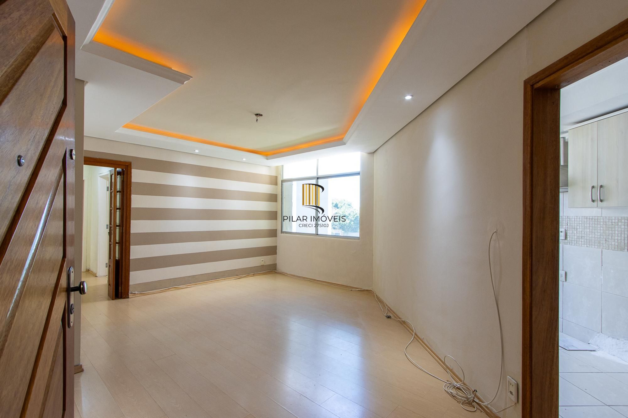 Excelente Apartamento 2 Dormitórios na Av. Wenceslau Escobar