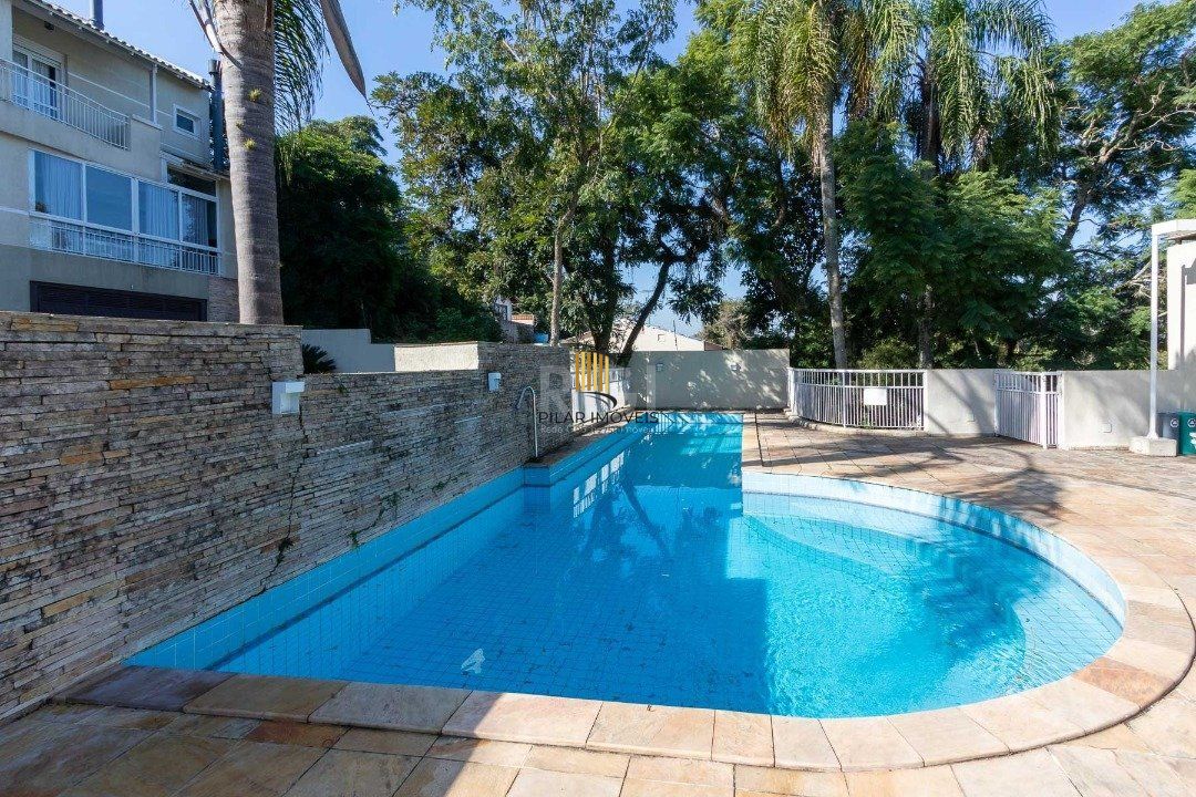 Casa Condominio para Venda - 245.29m², 3 dormitórios, sendo 1 suites, 2 vagas - Pedra Redonda