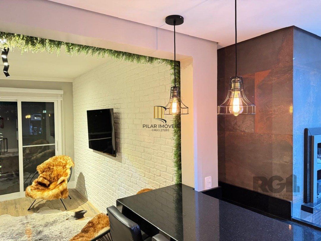 PREDIO RESIDENCIAL COM 6 APTOS ,