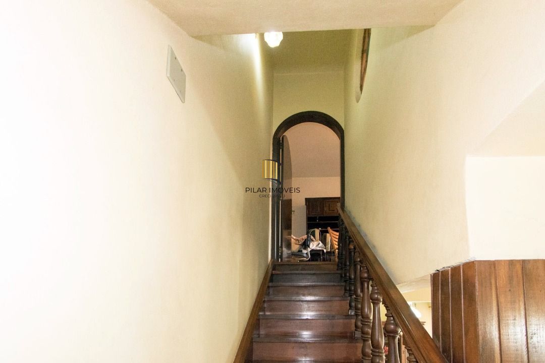 Casa para Venda - 228.93m², 4 dormitórios, sendo 3 suites, 3 vagas - Vila Assunção