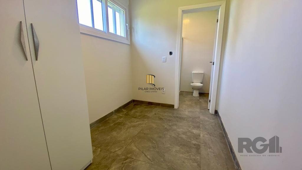Casa de Condomínio 5 dormitórios no bairro Atlântida Sul
