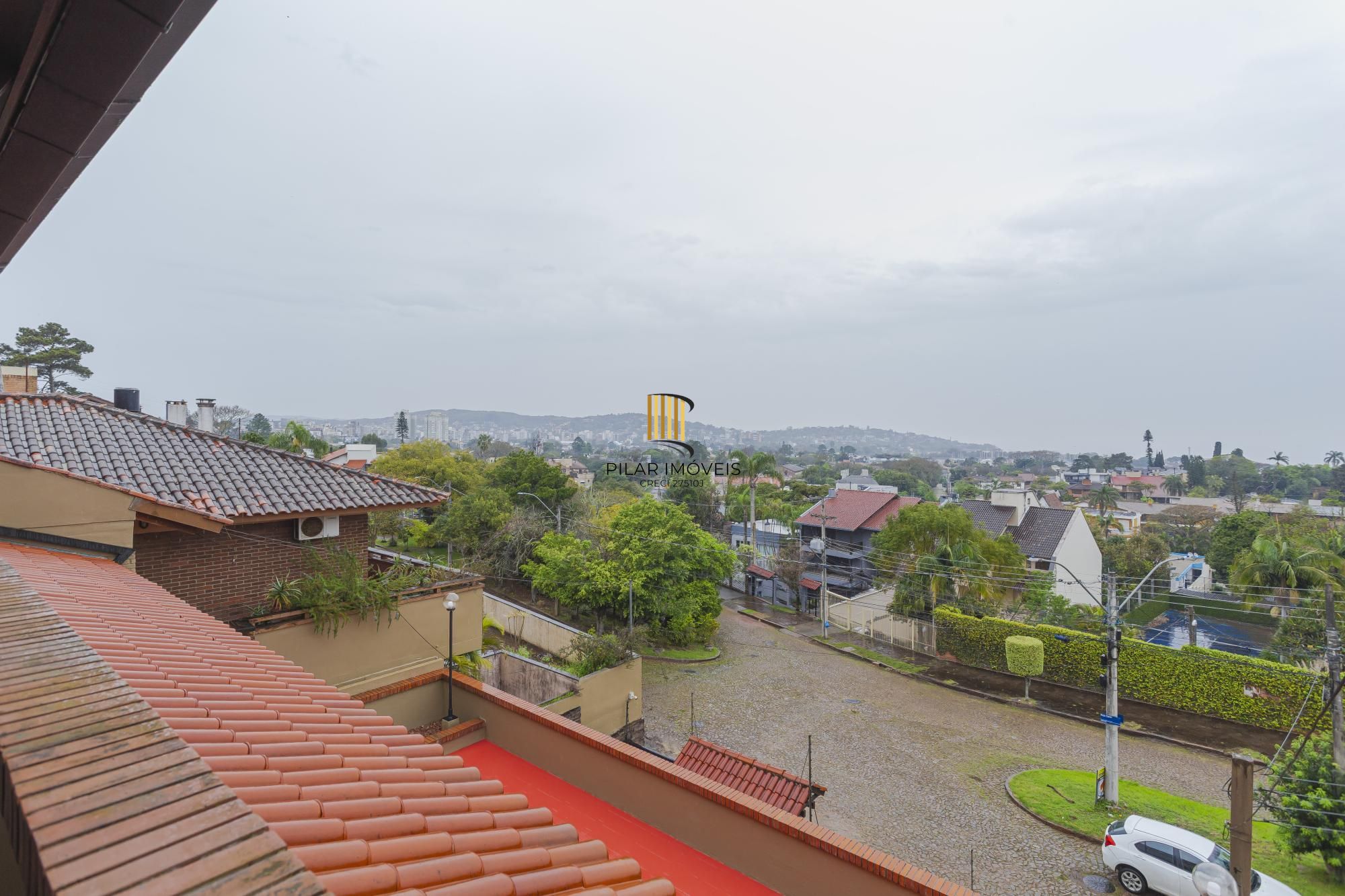 Casa semi-mobiliada na Vila Assunção com vista deslumbrante para o Guaíba e Veleiros do Sul