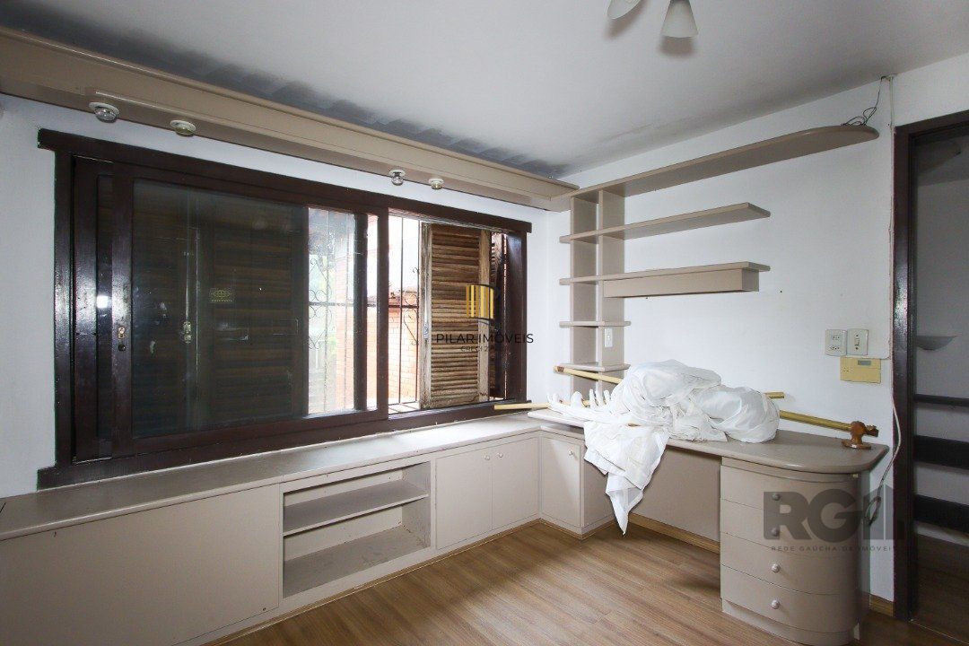 Casa de 3 dormitórios no Jardim Isabel com vista para o Guaíba.