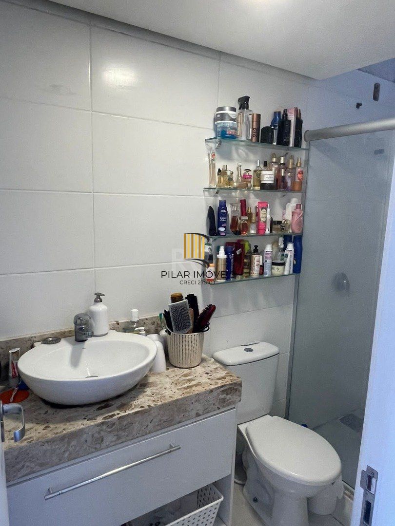 Sobrado para Venda - 132.69m², 2 dormitórios, sendo 1 suites, 1 vaga - Hípica