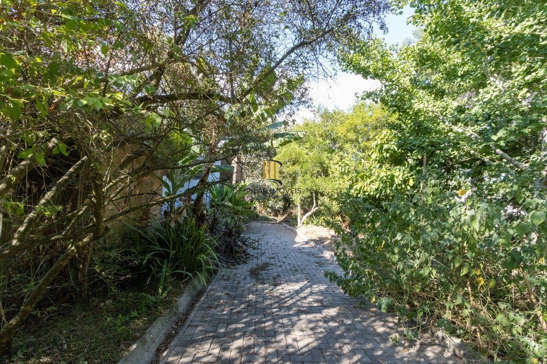 Casa 3 dormitórios no bairro Belém Novo