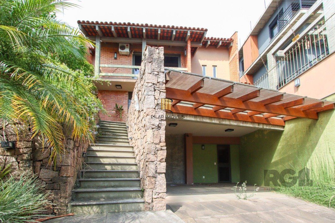 Casa de 3 dormitórios no Jardim Isabel com vista para o Guaíba. - Pilar Imóveis