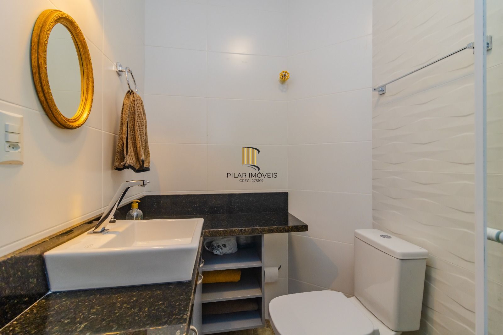 Apartamento 1 dormitório Bairro: Centro Histórico