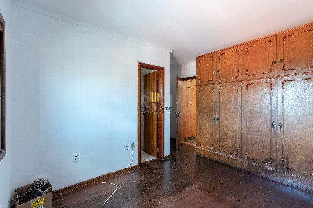 Casa em condomínio fechado para venda no bairro Jardim Isabel, com aproximadamente 197m² de área privativa,.