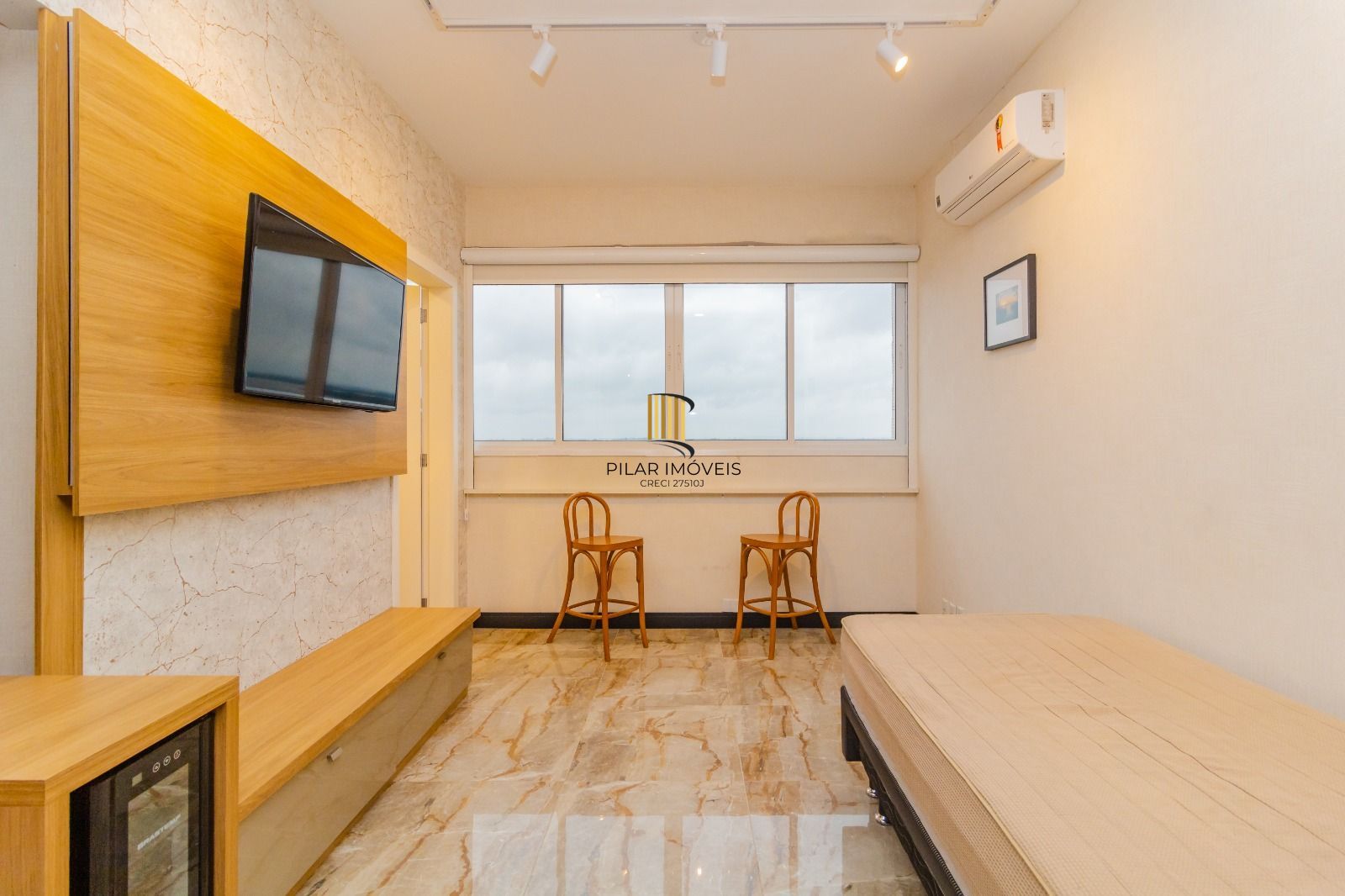 Apartamento 1 dormitório Bairro: Centro Histórico