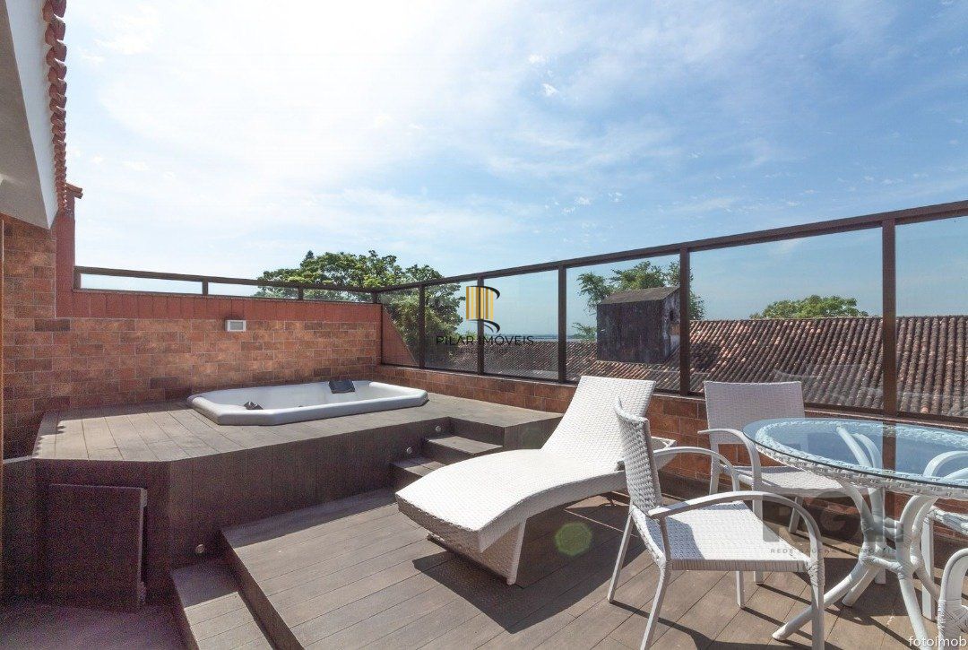 Casa Condominio para Venda - 307m², 5 dormitórios, sendo 1 suites, 4 vagas - Cristal