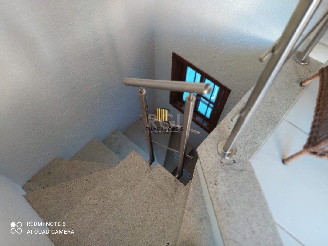Casa de Condomínio 3 dormitórios no bairro Ipanema