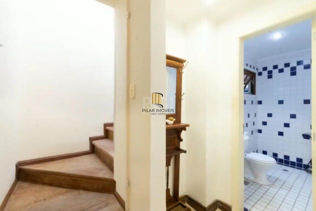 Casa para Venda - 280m², 4 dormitórios, sendo 1 suites, 3 vagas - Jardim Isabel