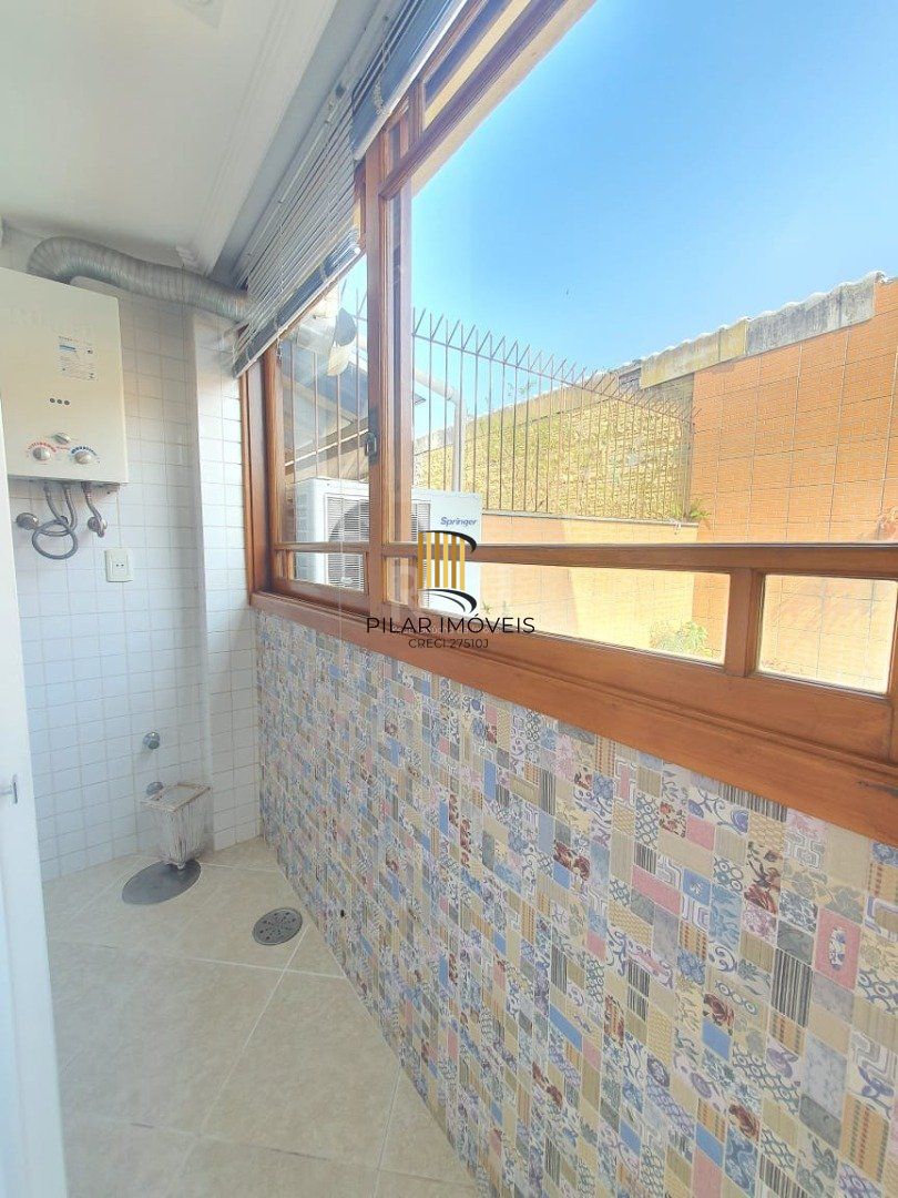 Casa Condominio para Venda - 126m², 3 dormitórios, sendo 2 suites, 2 vagas - Ipanema