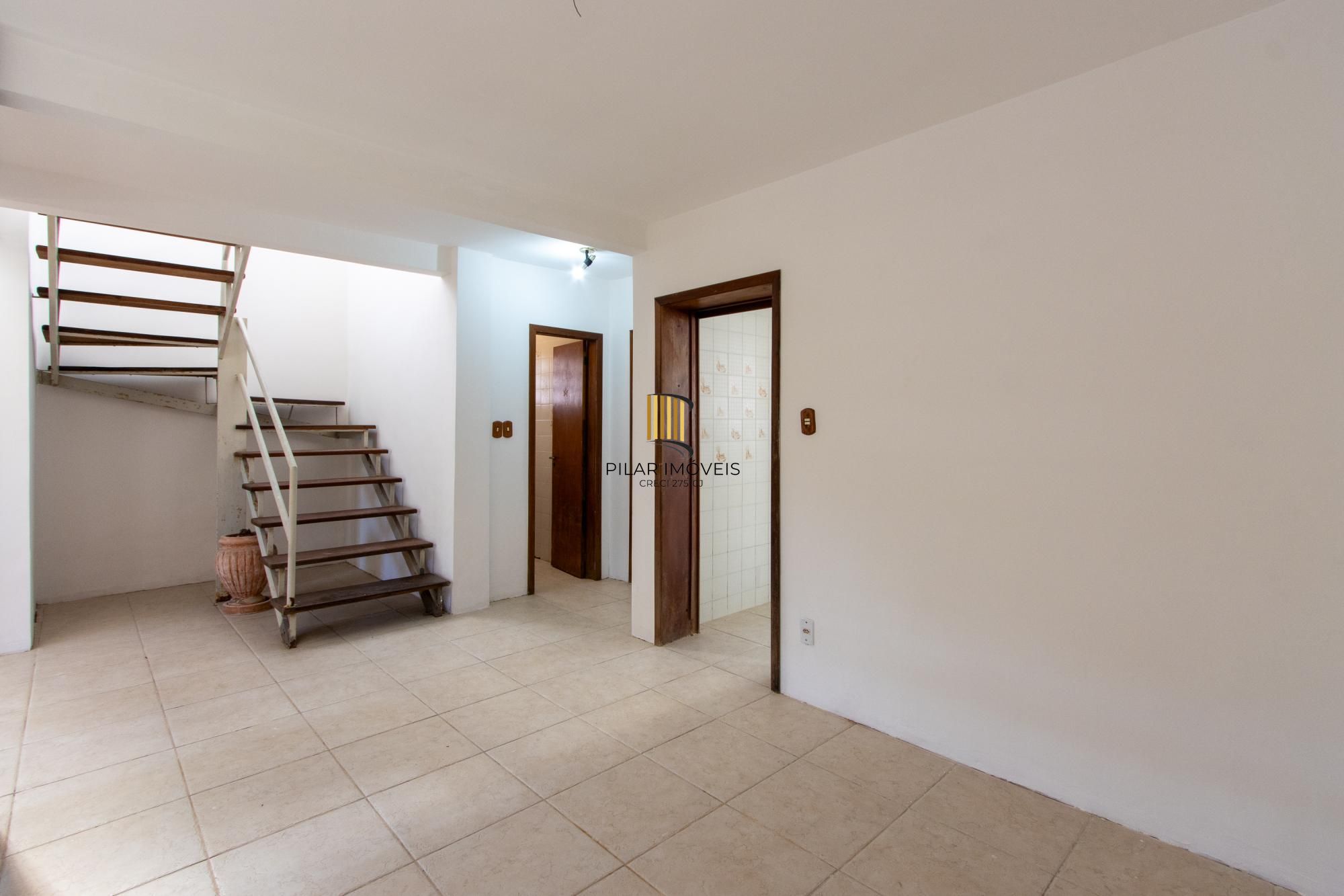 Casa para Venda - 253.35m², 3 dormitórios, sendo 1 suites, 4 vagas - Serraria