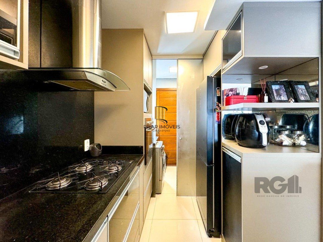 Casa para Venda - 135m², 3 dormitórios, sendo 1 suites, Hípica