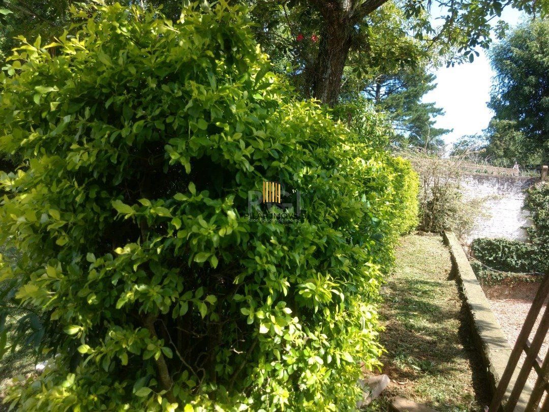 Casa para Venda - 250m², 3 dormitórios, sendo 1 suites, 4 vagas - Taruma