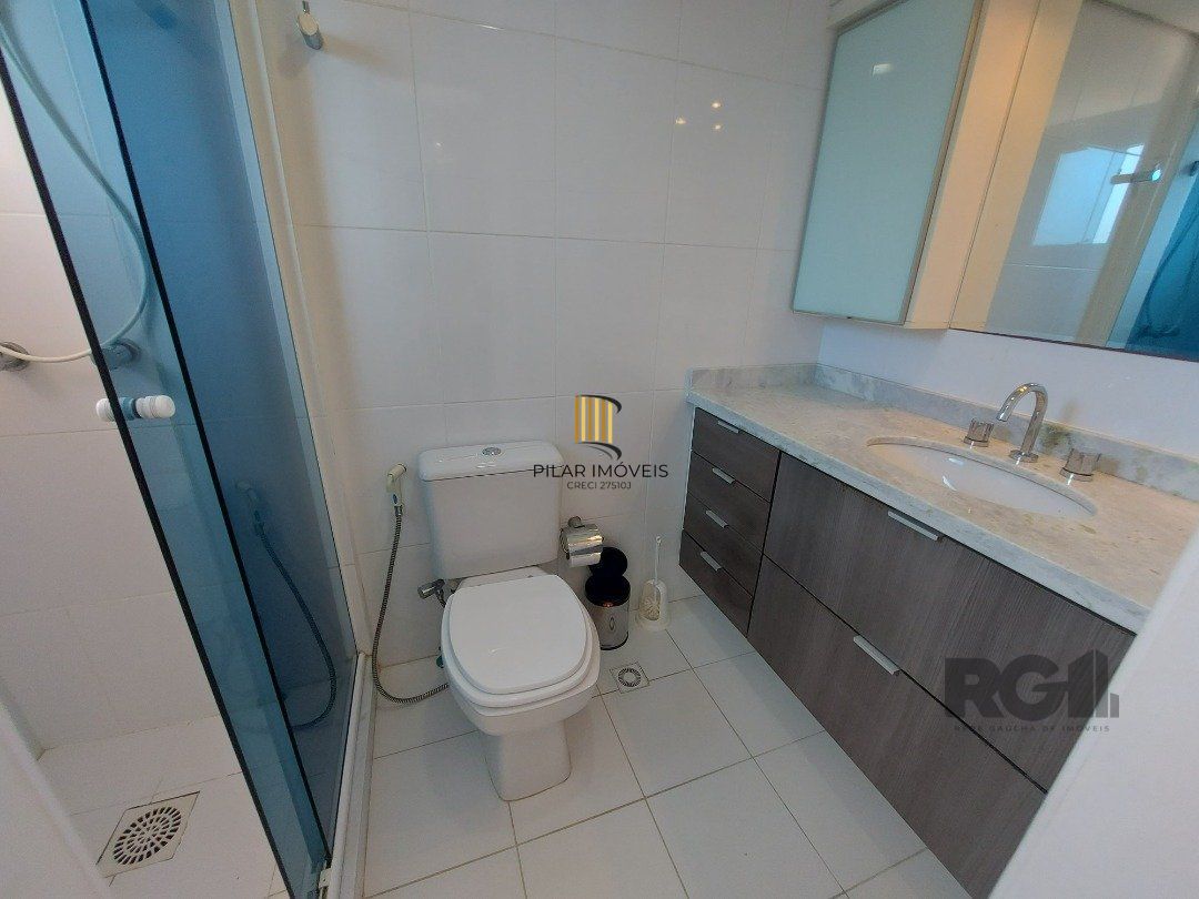 Casa em Condomínio Fechado com 3 quartos e 150m² privativos