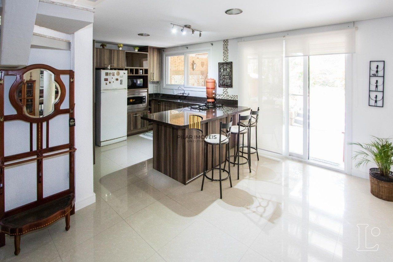 Casa Condominio para Venda - 273.79m², 3 dormitórios, sendo 3 suites, 4 vagas - Espírito Santo