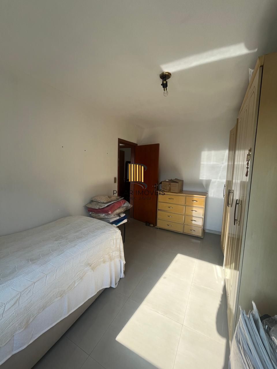 Apartamento  REFORMADO e MOBILIADO em ótima localização!!!