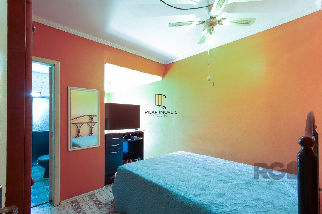 Casa 04 dormitórios, 02 suítes, living 02 ambientes