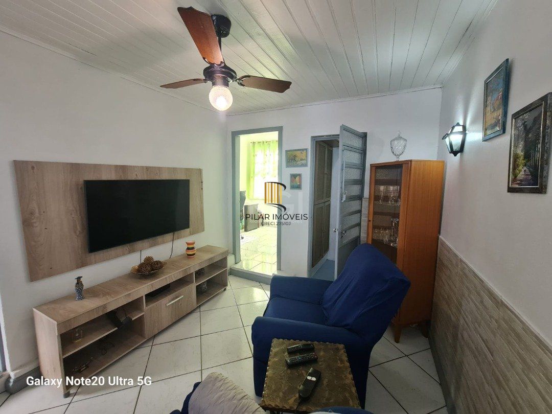 Casa 3 dormitórios no bairro Nonoai