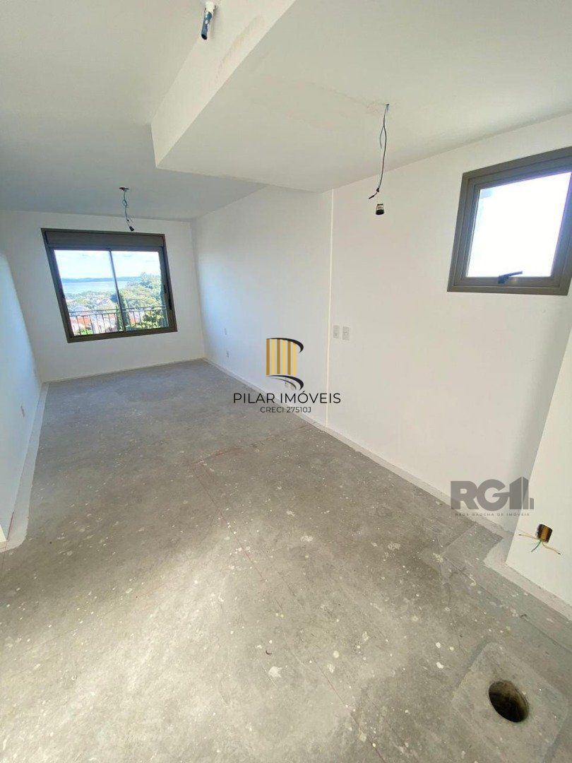 Apartamento 6 dormitórios no bairro Cavalhada