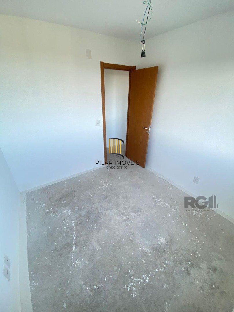 Apartamento 6 dormitórios no bairro Cavalhada