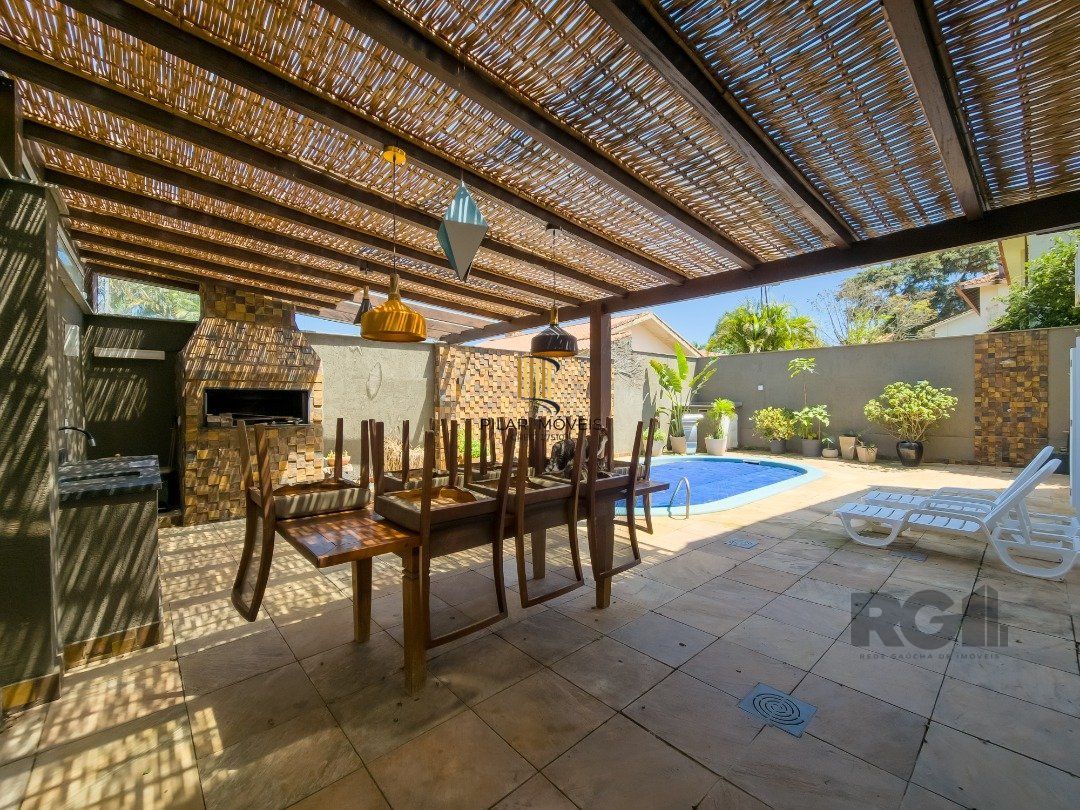 Casa 3 dormitórios no bairro Jardim Isabel
