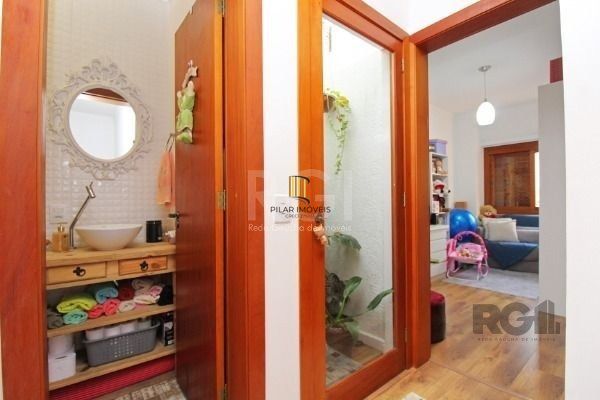 Casa para Venda - 137m², 3 dormitórios, sendo 1 suites, 1 vaga - Jardins do Prado