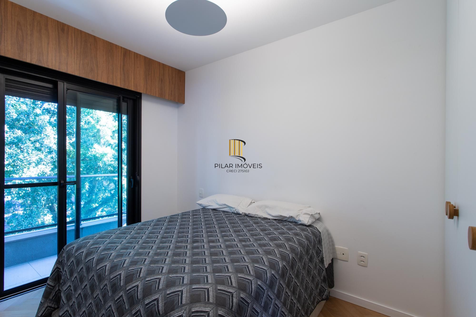 Apartamento 3 dormitórios no bairro Pedra Redonda