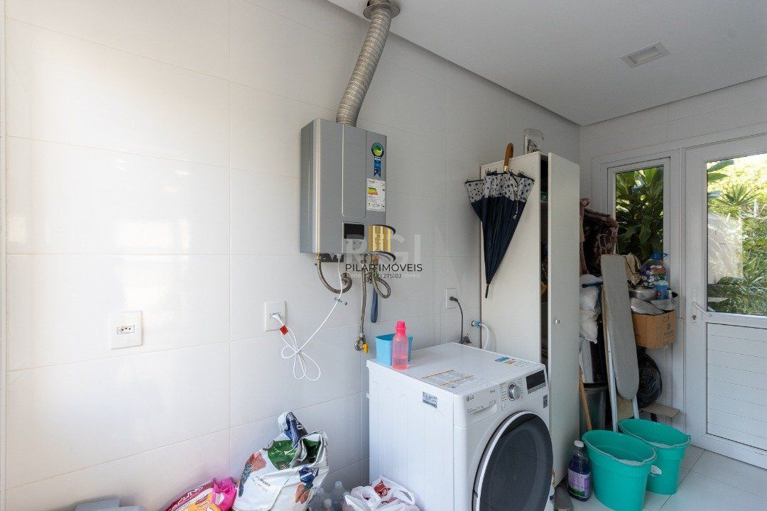 Casa Comercial no bairro Tristeza
