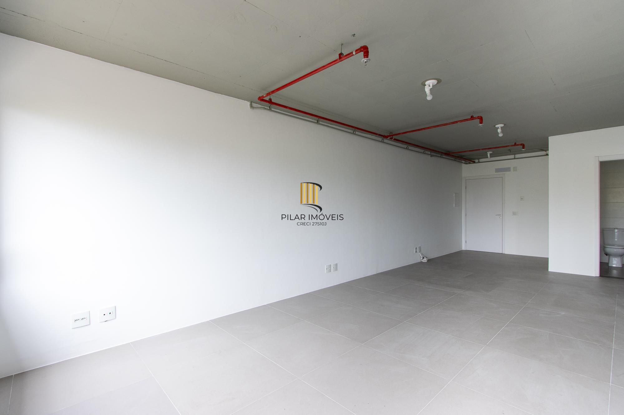 Conjunto/Sala para Venda - 118.74m², 0 dormitórios, São João