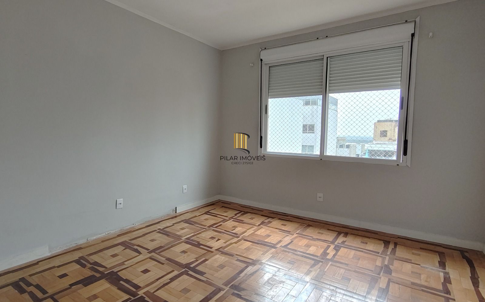 Apartamento de 3 dormitórios, 2 banheiros no Centro Histórico.
