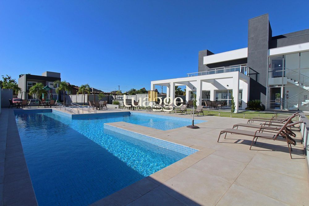 Casa em condomínio fechado Pateo Verde, 3 suítes sendo 1 master com sacada e 2 vagas de garagem