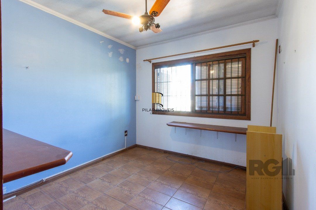 Casa 5 dormitórios no bairro Nonoai