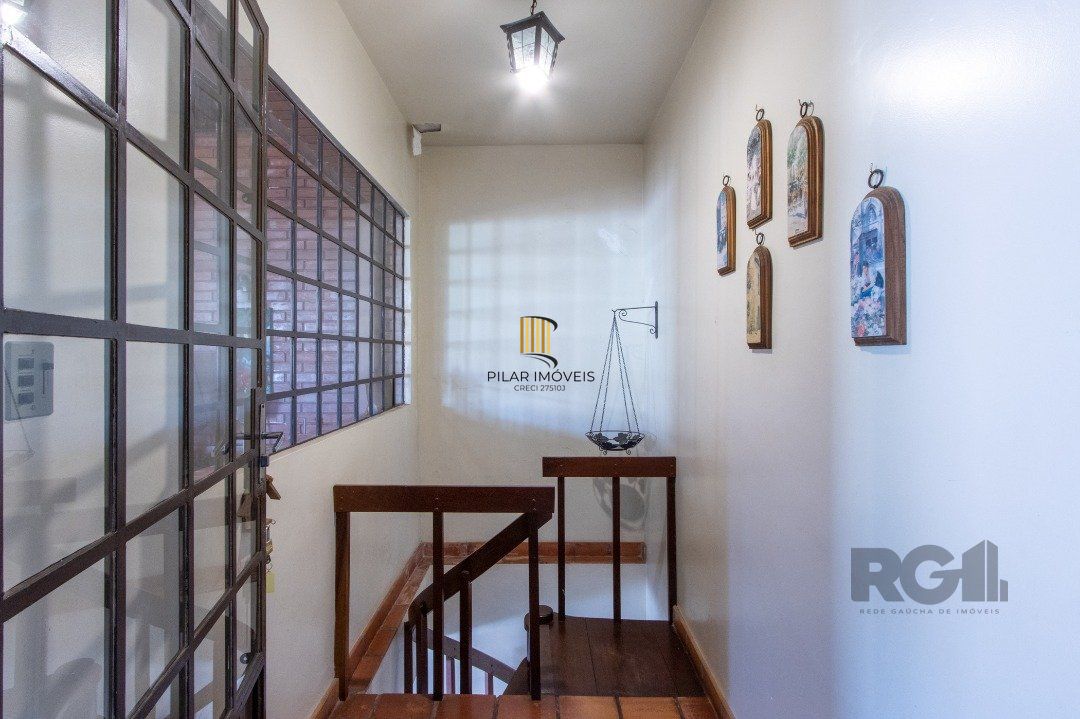Casa para Venda - 500m², 4 dormitórios, sendo 1 suites, 4 vagas - Coronel Aparício Borges