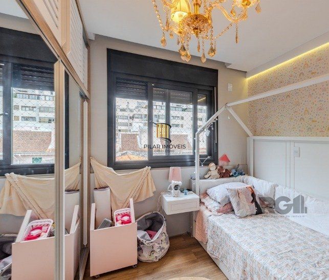 Cobertura com 189m² e 3 dormitórios no bairro Tristeza em Porto Alegre